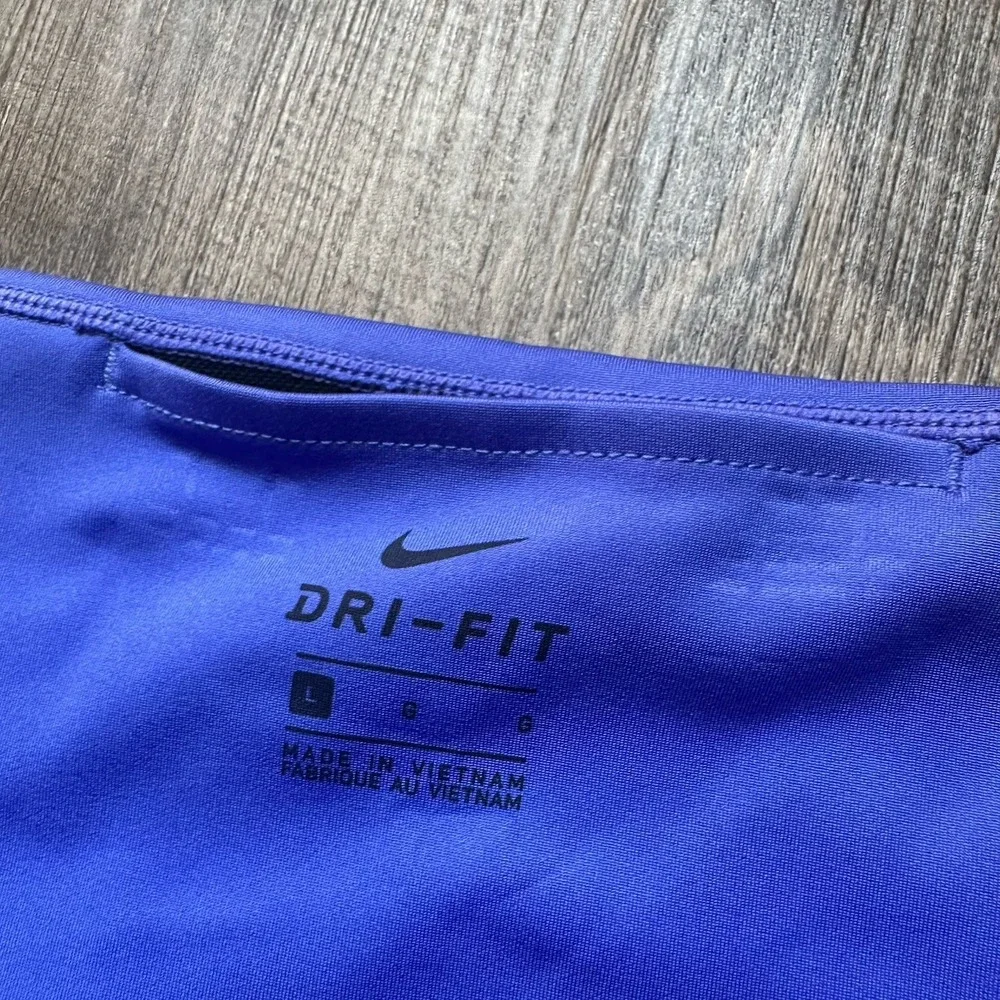 NEW NWT Nike Leggings Womens Large Black Tight Fit Mid Rise CZ8532-010 Yoga - Picture 4 of 4
